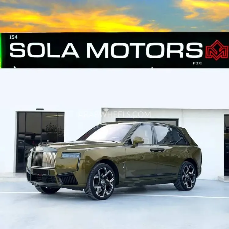 Rolls Royce Cullinan 2025 for Sale in Dubai Image-9