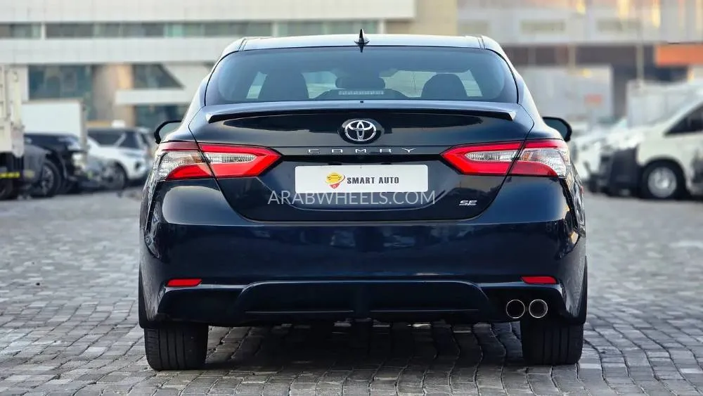 Toyota Camry 2019 for Sale in Dubai Image-7