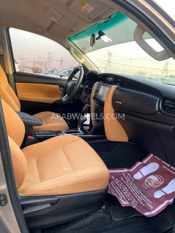 Toyota Fortuner 2022 for Sale in Dubai Image-13