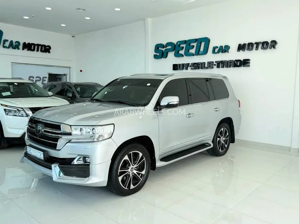 تويوتا لاند كروزر 2021 for Sale in أبو ظبي Image-9