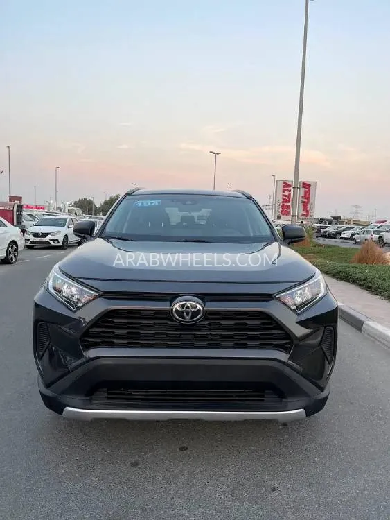 Toyota Rav4 2020 for Sale in Dubai Image-6