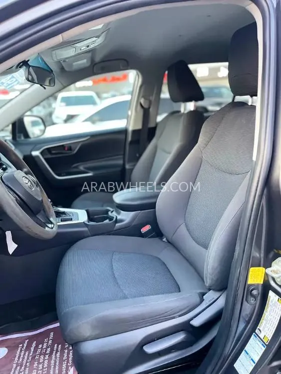 Toyota Rav4 2020 for Sale in Dubai Image-8