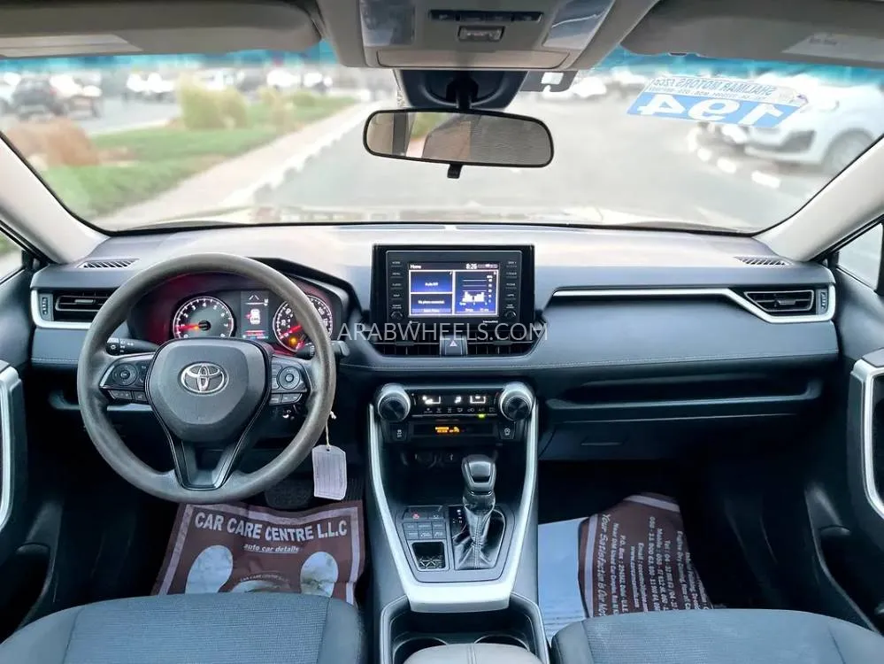 Toyota Rav4 2020 for Sale in Dubai Image-11