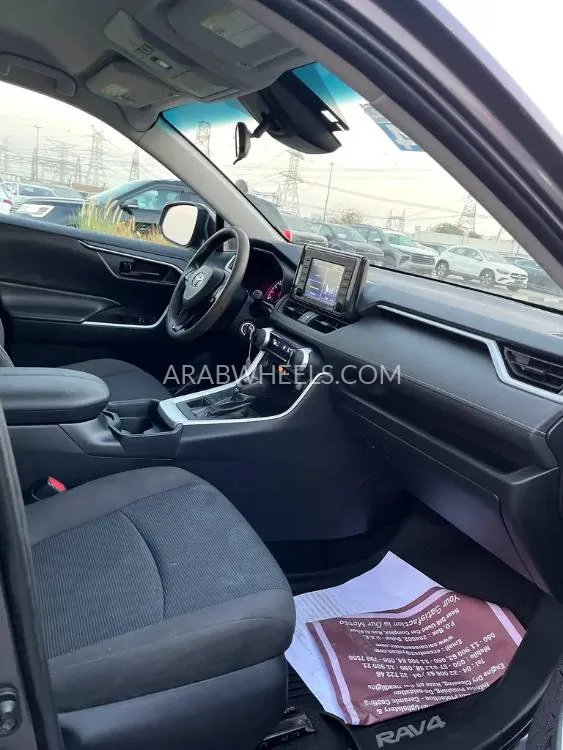 Toyota Rav4 2020 for Sale in Dubai Image-13