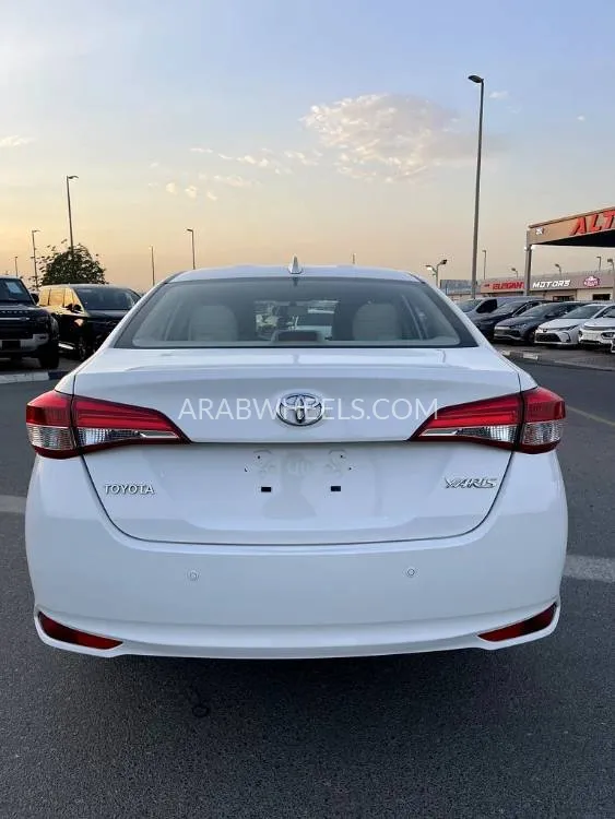 Toyota Yaris 2022 for Sale in Dubai Image-11