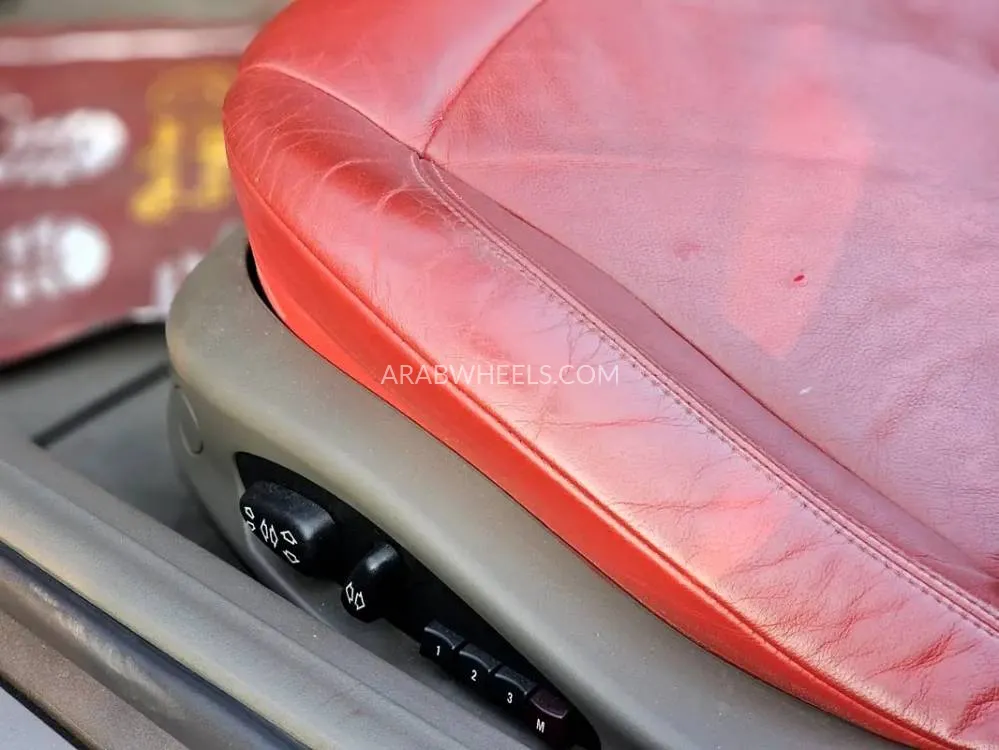 BMW Z4 2004 for Sale in Dubai Image-7