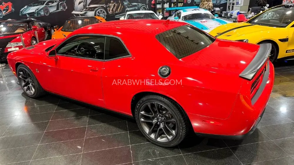 Dodge Challenger 2023 for Sale in Dubai Image-3