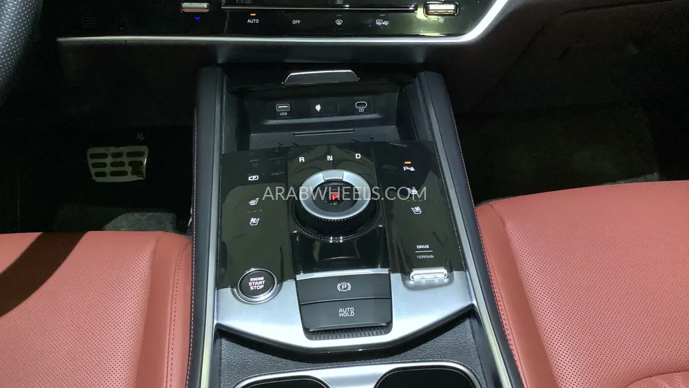 Kia Sportage L 2025 for Sale in Sharjah Image-16