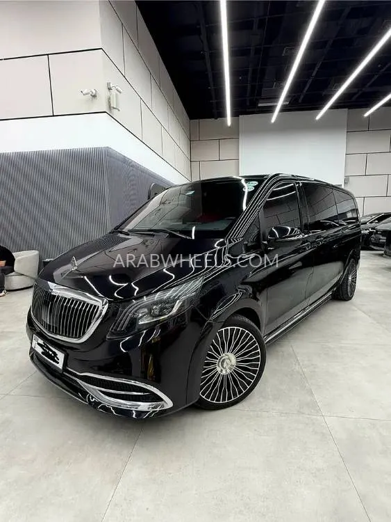Mercedes Benz V Class 2022 for Sale in Dubai Image-9