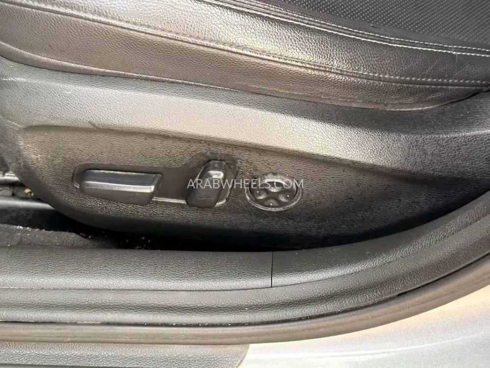 Hyundai Sonata 2018 for Sale in Sharjah Image-4