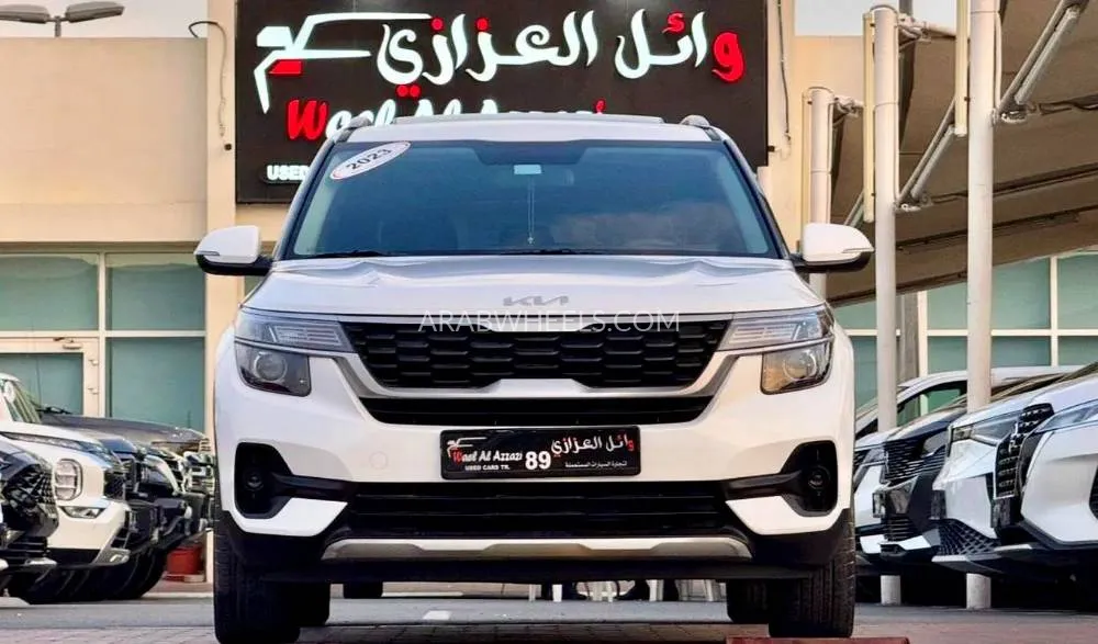 Kia Seltos 2023 for Sale in Sharjah Image-11