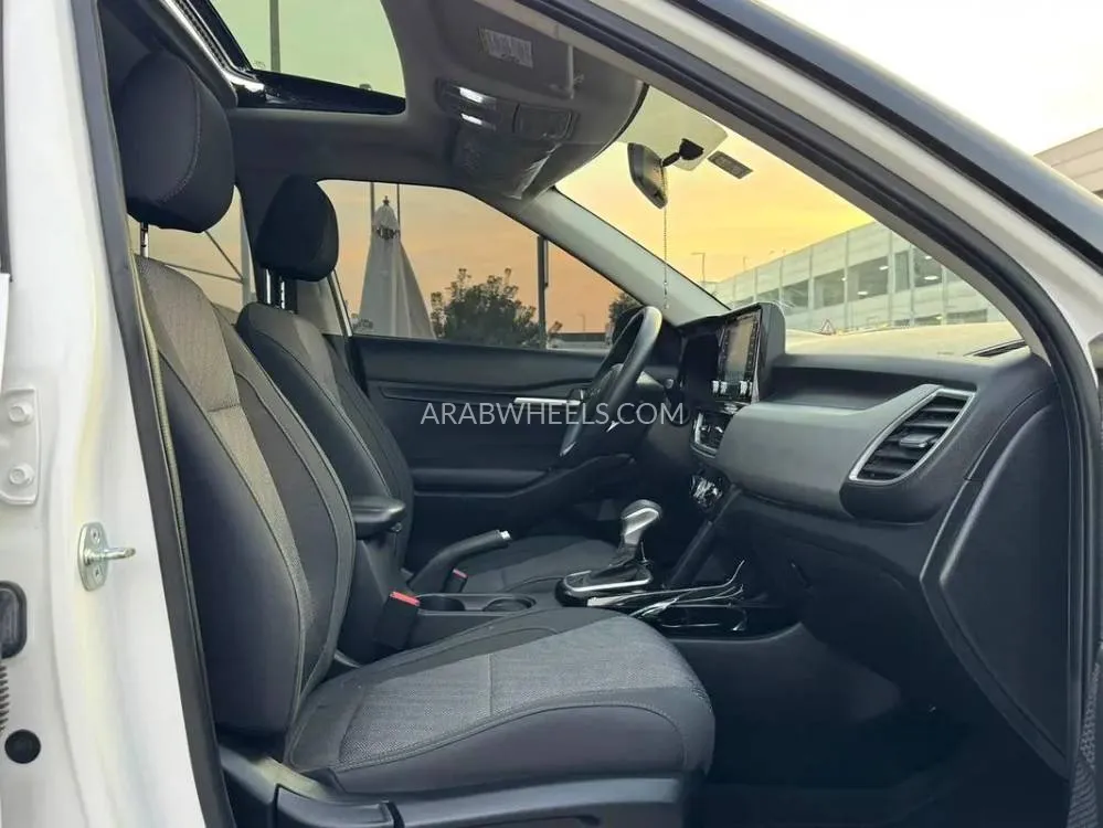 Kia Seltos 2023 for Sale in Sharjah Image-15