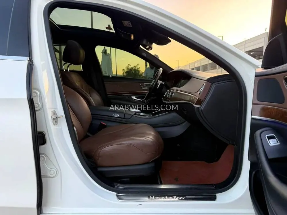 Mercedes Benz CLS Class 2015 for Sale in Sharjah Image-12