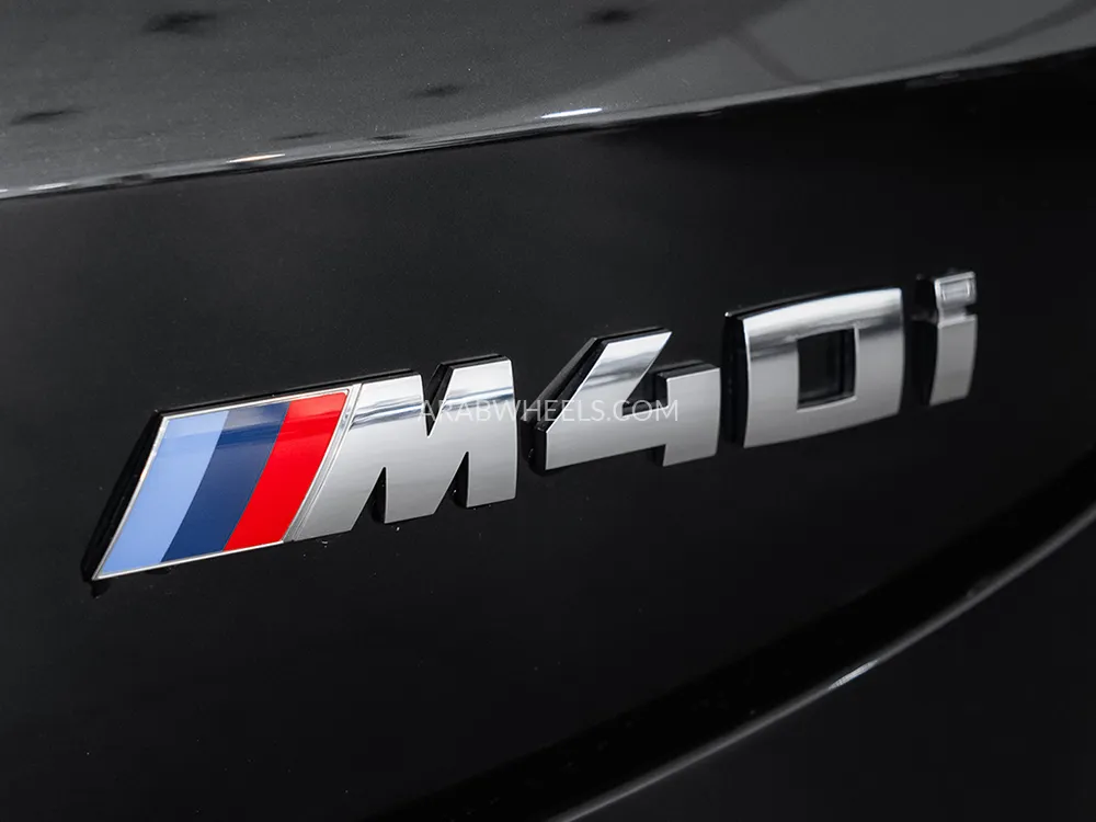 BMW X4 2024 for Sale in Dubai Image-16