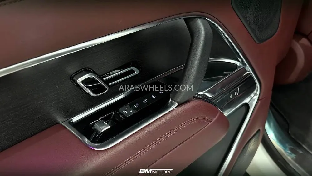 Land Rover Range Rover 2022 for Sale in Dubai Image-8