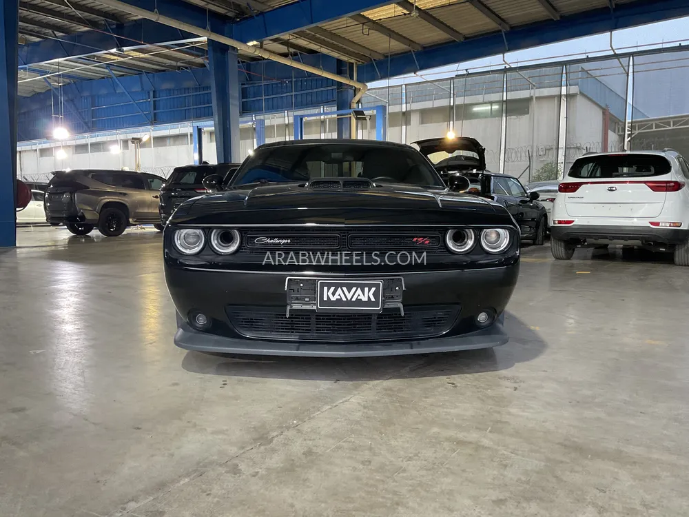 دودج تشالينجر 2019 for Sale in الشارقة Image-2