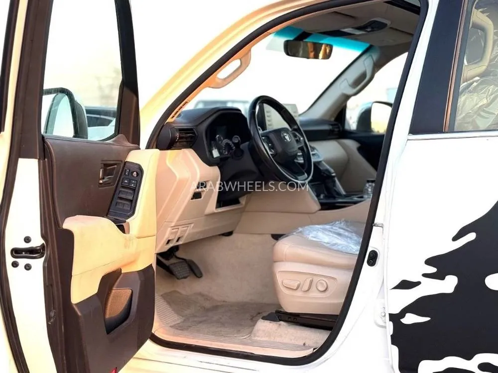 تويوتا لاند كروزر 2022 for Sale in دبي Image-14