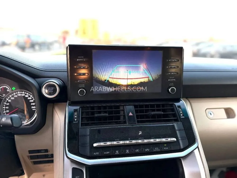 تويوتا لاند كروزر 2022 for Sale in دبي Image-19