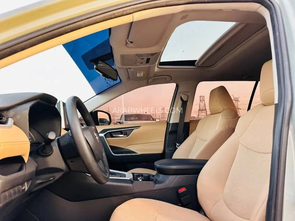 Toyota Rav4 2025 for Sale in Dubai Image-16