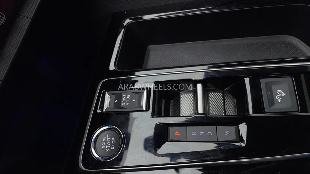 بيجو 3008 2025 for Sale in دبي Image-19