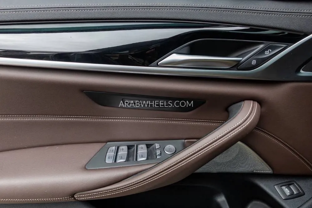 BMW 5 series 2022 for Sale in Dubai Image-12