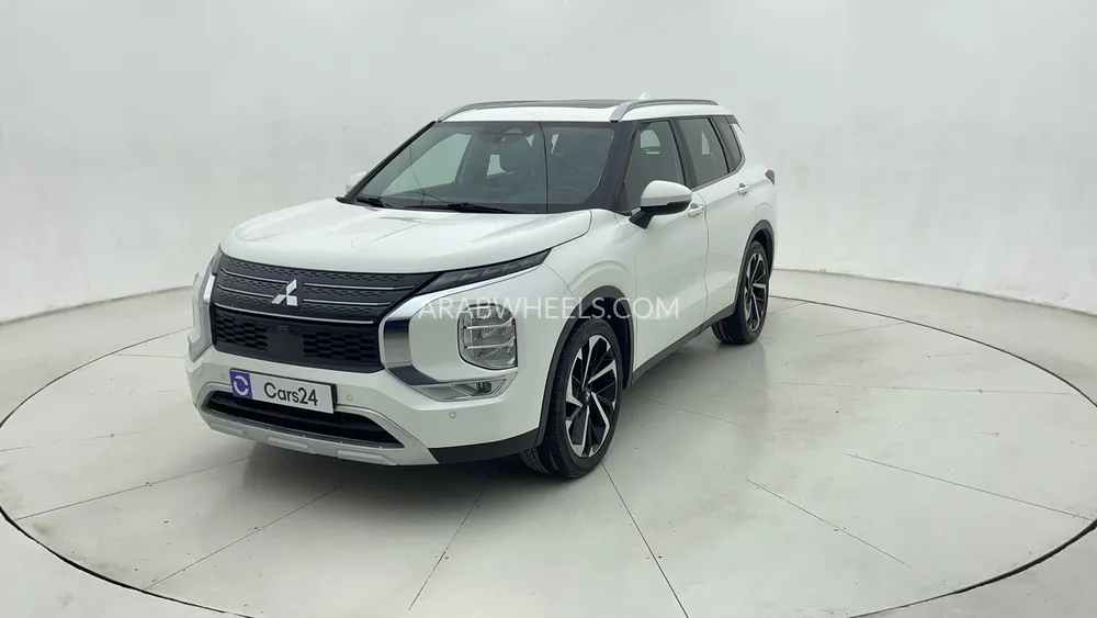 Mitsubishi Outlander 2024 for Sale in Dubai Image-7