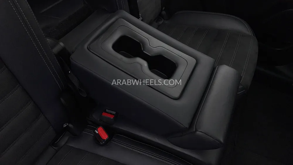 Mitsubishi Outlander 2024 for Sale in Dubai Image-41