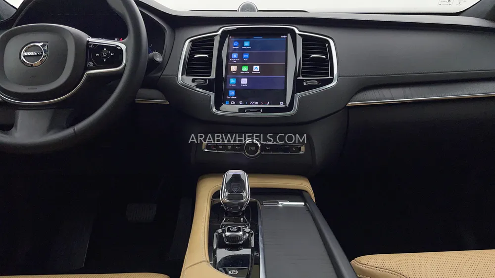 Volvo XC90 2023 for Sale in Dubai Image-14