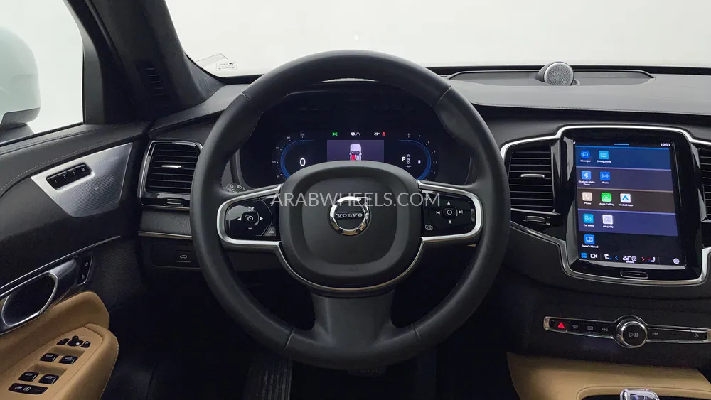 Volvo XC90 2023 for Sale in Dubai Image-19