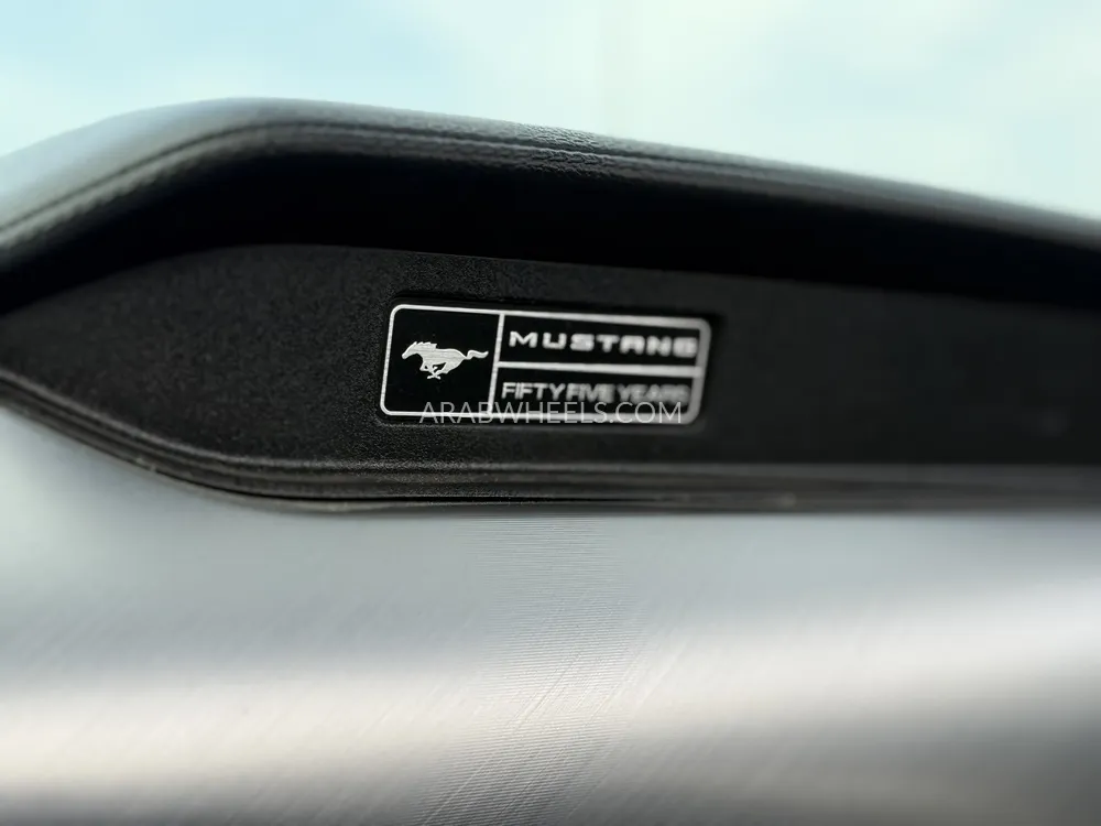 Ford Mustang 2020 for Sale in Dubai Image-10