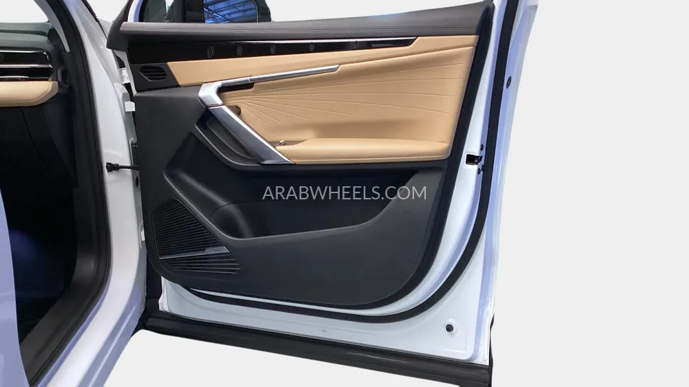 Geely Starray 2025 for Sale in Sharjah Image-23