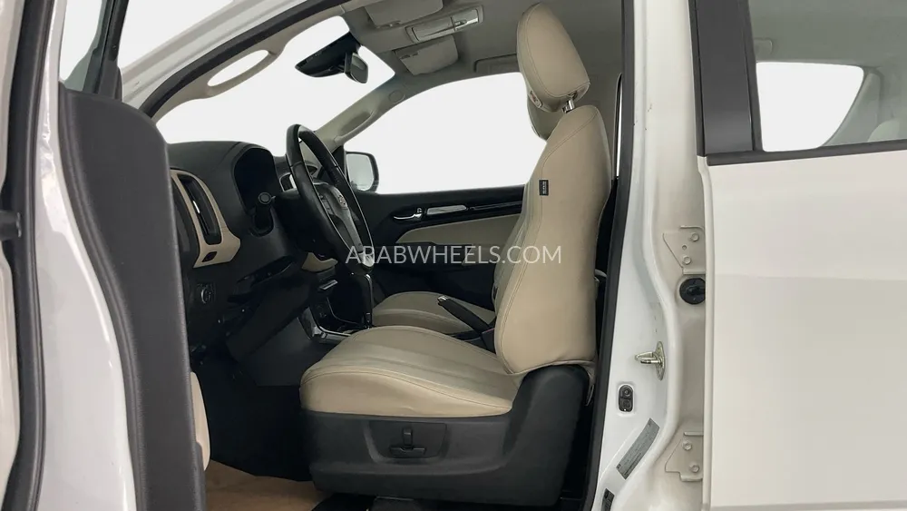 Chevrolet Trailblazer 2018 for Sale in Dubai Image-23
