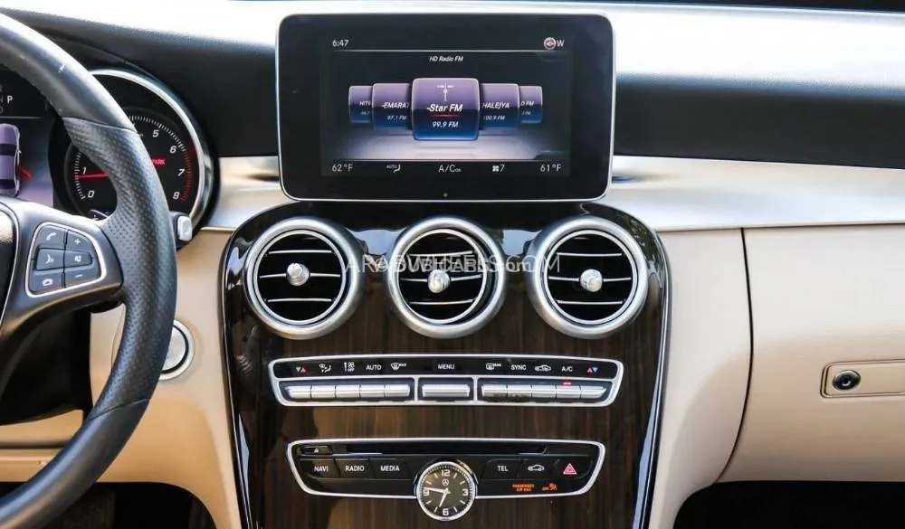 Mercedes Benz C Class 2018 for Sale in Dubai Image-9