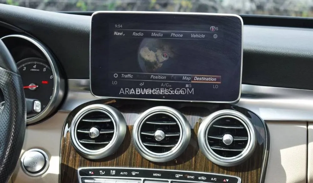 Mercedes Benz C Class 2018 for Sale in Dubai Image-9