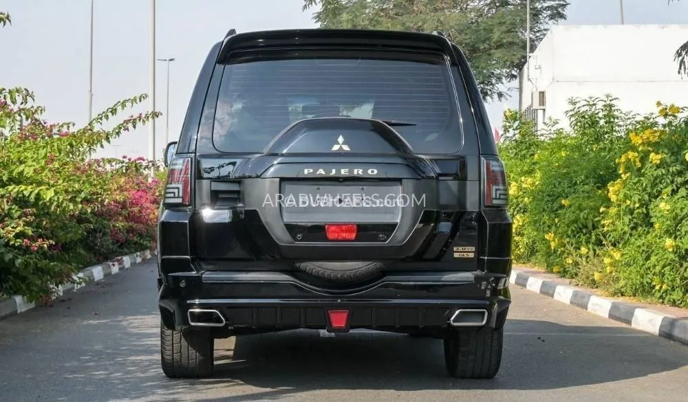 Mitsubishi Pajero 2020 for Sale in Dubai Image-18