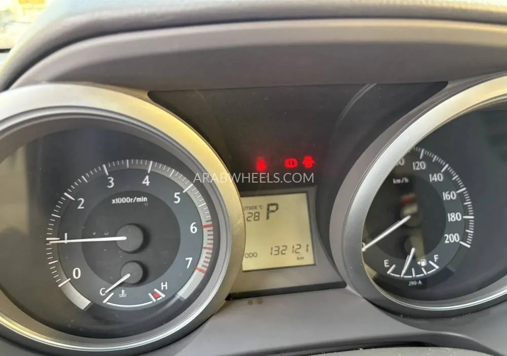 Toyota Land Cruiser Prado 2015 for Sale in Sharjah Image-7