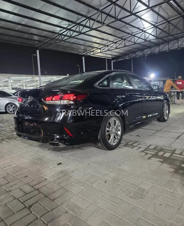 Hyundai Sonata 2018 for Sale in Ajman Image-5