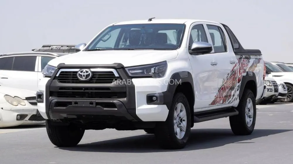 Toyota Hilux 2017 for Sale in Dubai Image-3