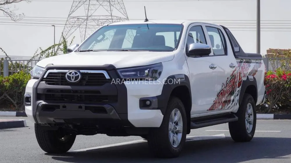 Toyota Hilux 2017 for Sale in Dubai Image-3