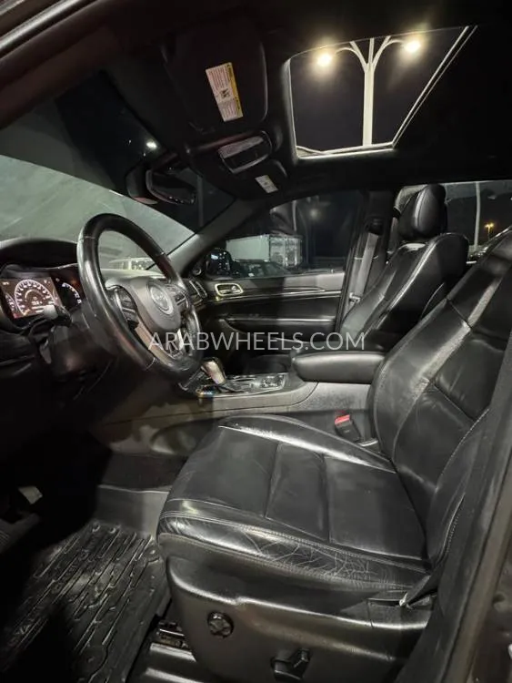 Jeep Cherokee 2019 for Sale in Ajman Image-7