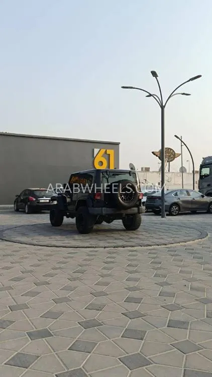 Jeep Wrangler 2016 for Sale in Ajman Image-4