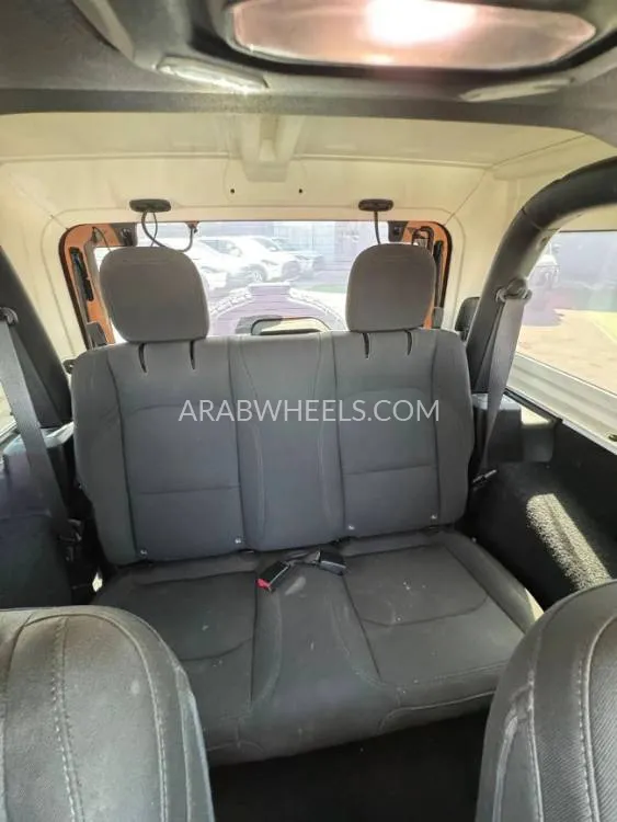 Jeep Wrangler 2018 for Sale in Ajman Image-9