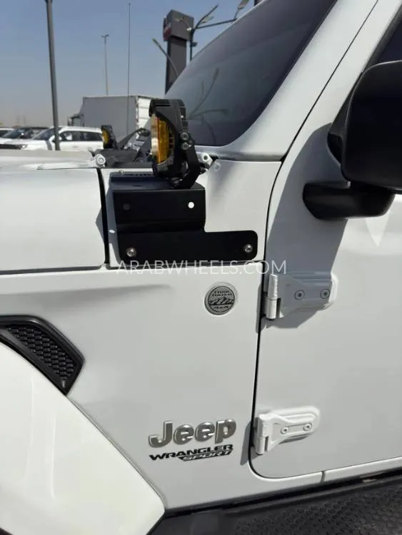 Jeep Wrangler 2018 for Sale in Ajman Image-19