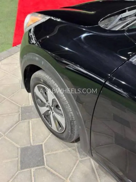 Kia Niro 2017 for Sale in Ajman Image-6
