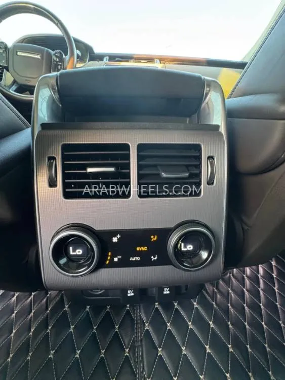 Land Rover Range Rover Sport 2019 for Sale in Ajman Image-13