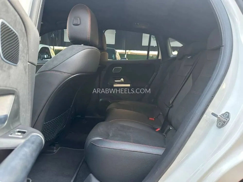 Mercedes Benz EQE 2023 for Sale in Ajman Image-12