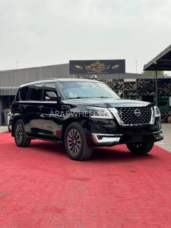 Nissan Patrol 2015 for Sale in Ajman Image-9