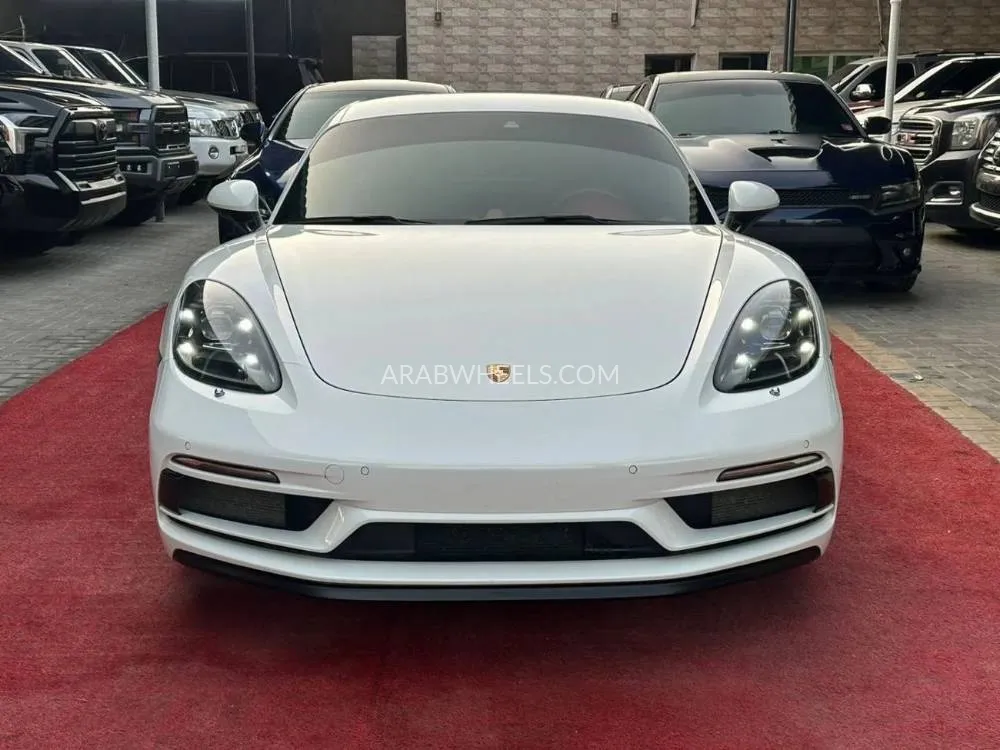 Porsche 718 2018 for Sale in Ajman Image-2