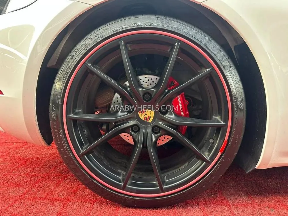 Porsche 718 2018 for Sale in Ajman Image-19