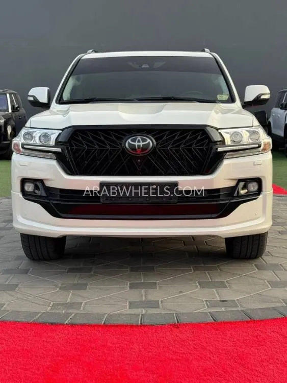 Toyota Land Cruiser 2019 for Sale in Ajman Image-6